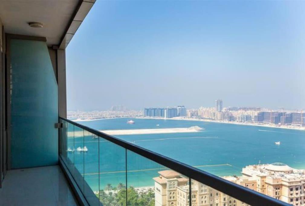 1 Bed Apartment With Sea View, Pool, Gym & Free Parking In Dubai Marina Exterior foto